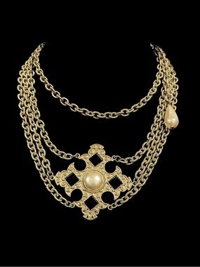 Gold Multi-Strand Pearl Accent Belt/Necklace